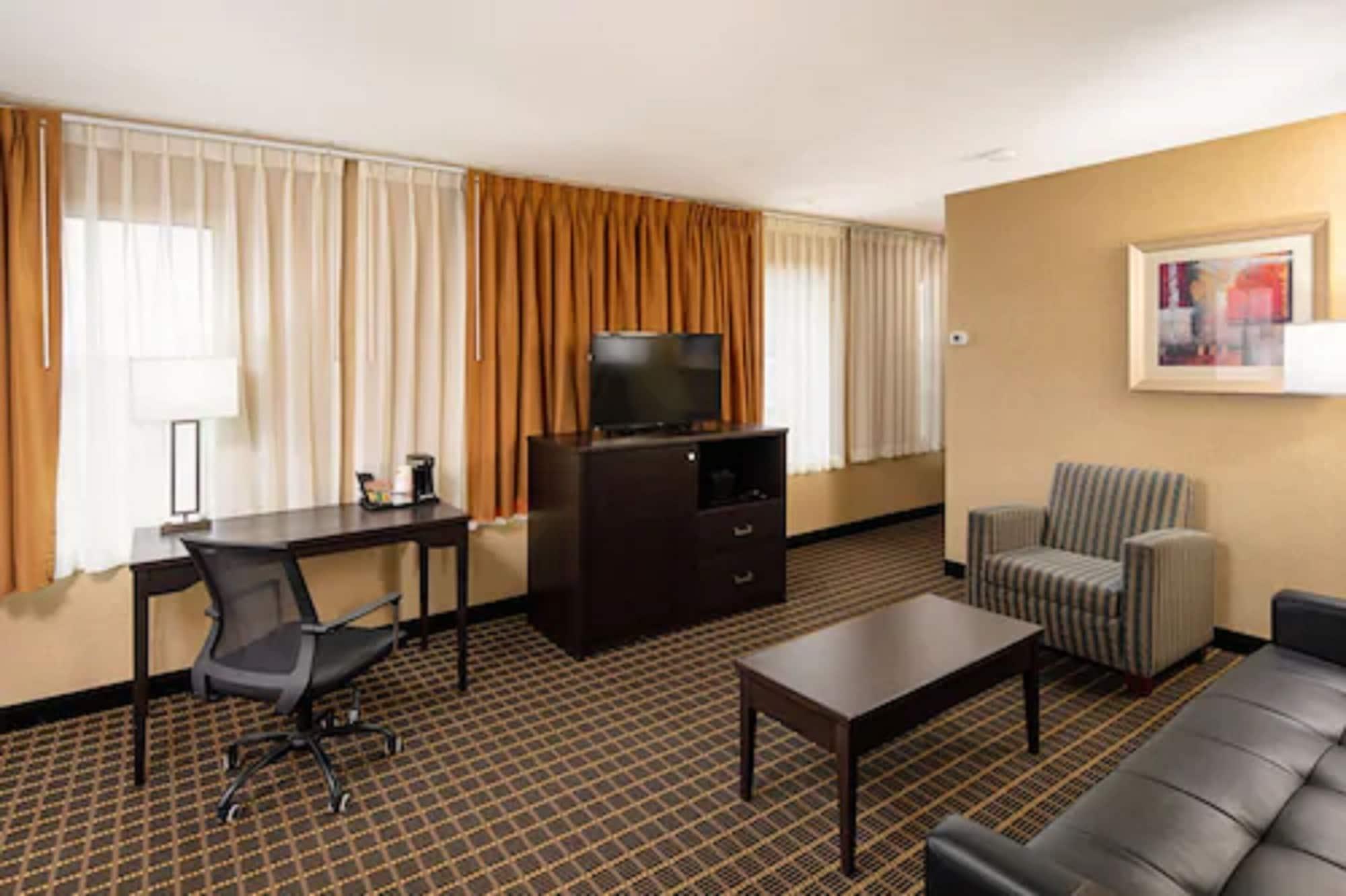 Quality Inn & Suites Downtown Windsor Eksteriør billede