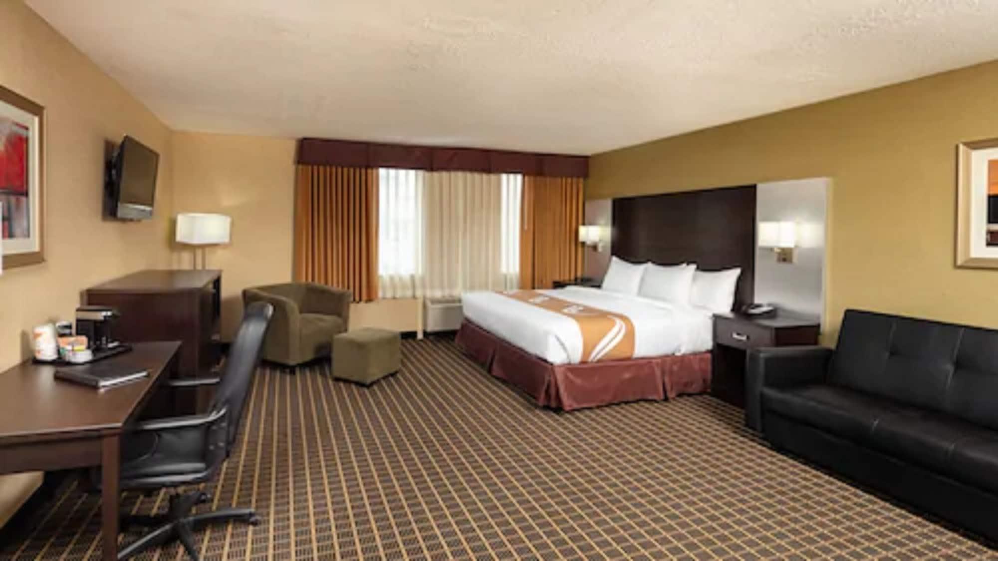 Quality Inn & Suites Downtown Windsor Eksteriør billede