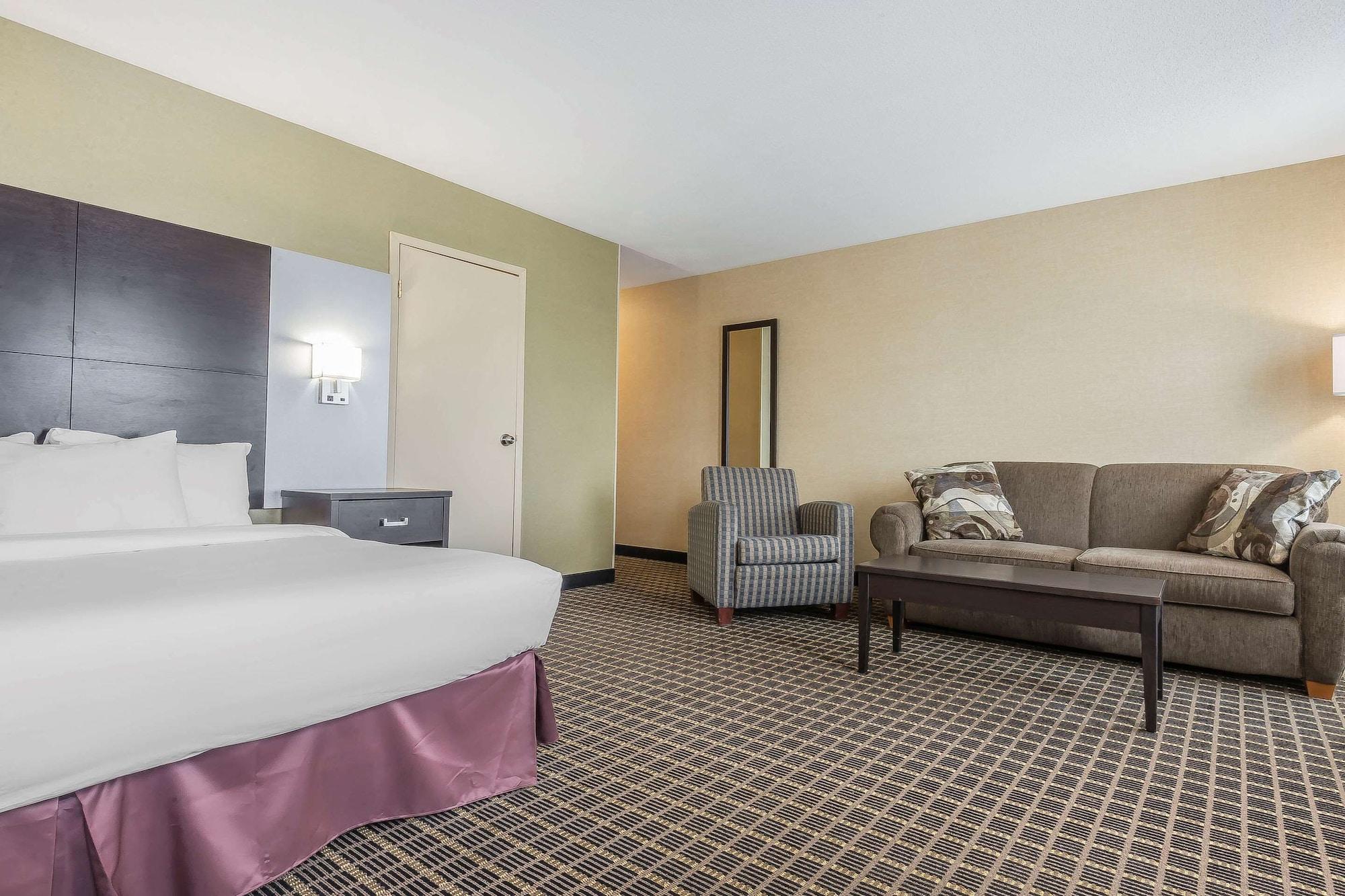 Quality Inn & Suites Downtown Windsor Eksteriør billede