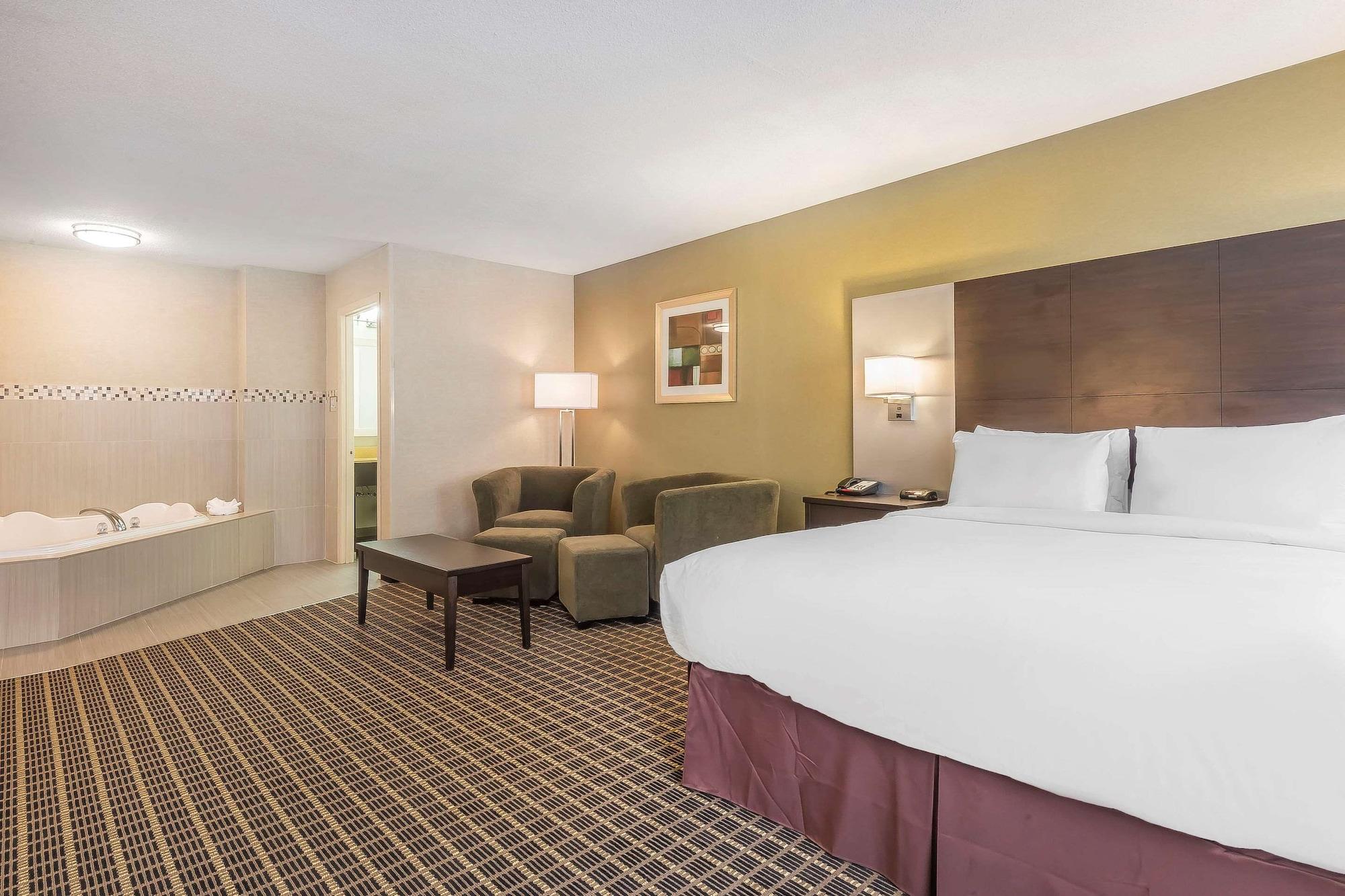 Quality Inn & Suites Downtown Windsor Eksteriør billede