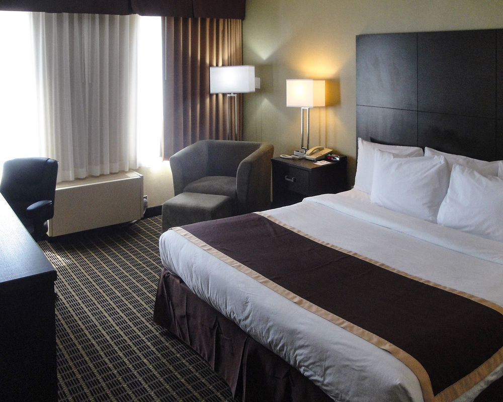 Quality Inn & Suites Downtown Windsor Eksteriør billede