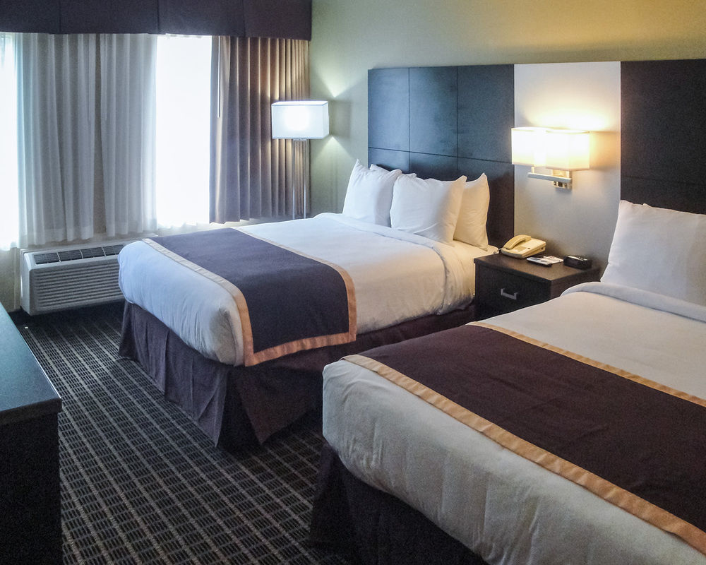 Quality Inn & Suites Downtown Windsor Eksteriør billede