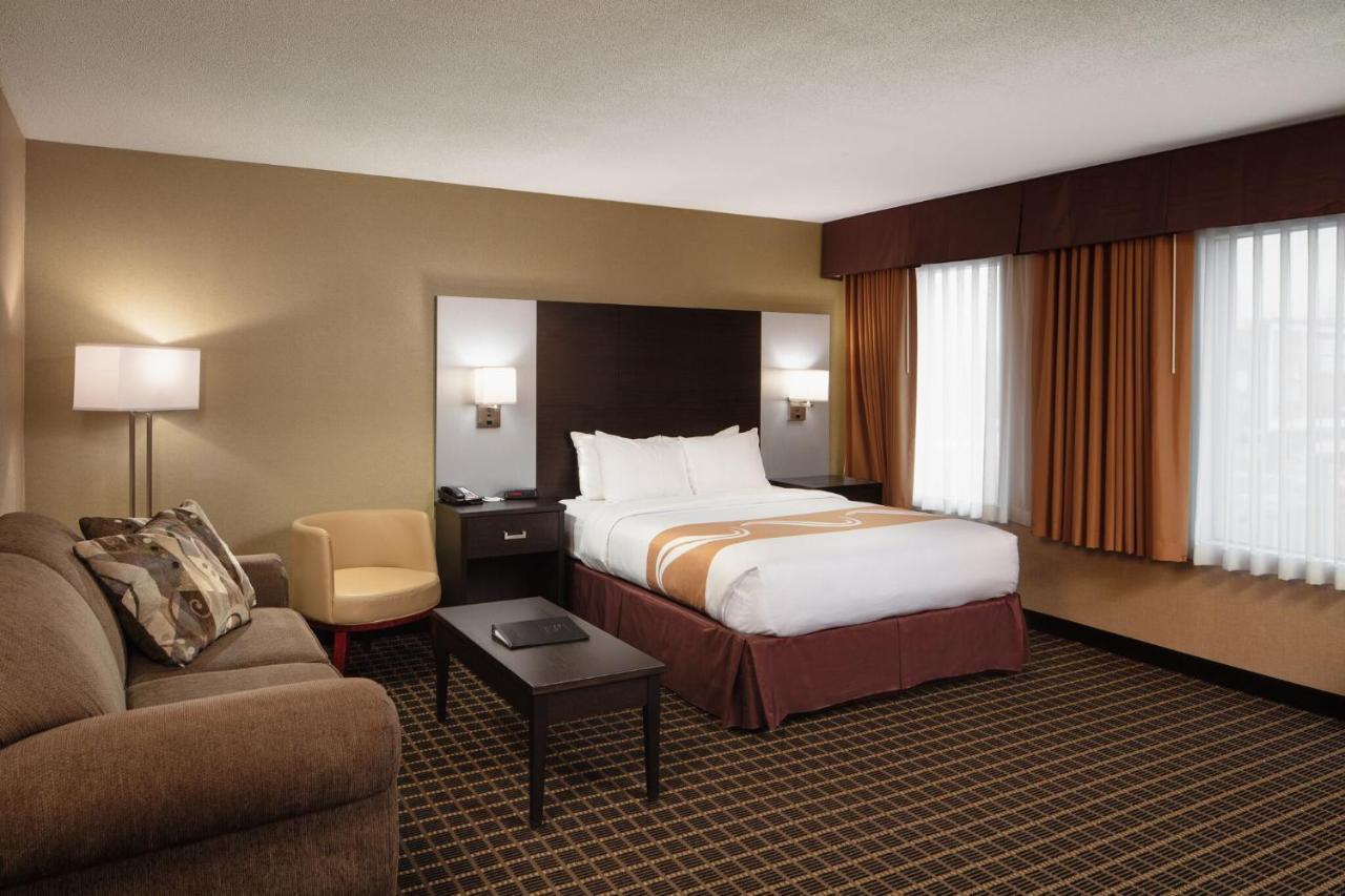 Quality Inn & Suites Downtown Windsor Eksteriør billede